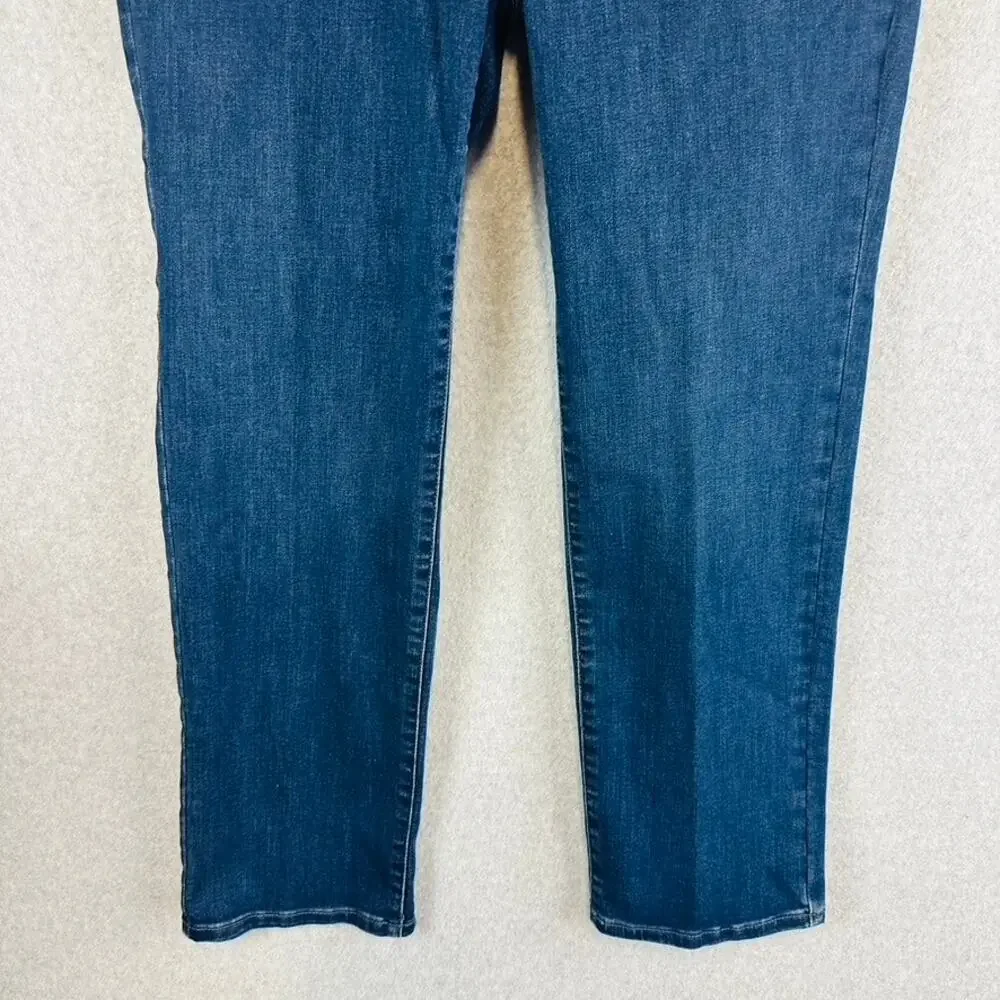 New Lane Bryant Womans 14 Short Jeans Straight Mid Rise Blue Stretch Pockets NWT